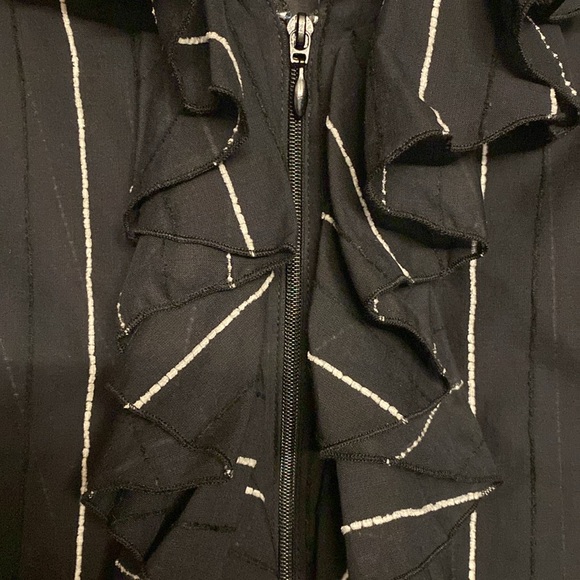 Anne Fontaine Ruffle Front Long Sleeve Blouse, Size 4/6 US Color Black/White - Picture 2 of 11